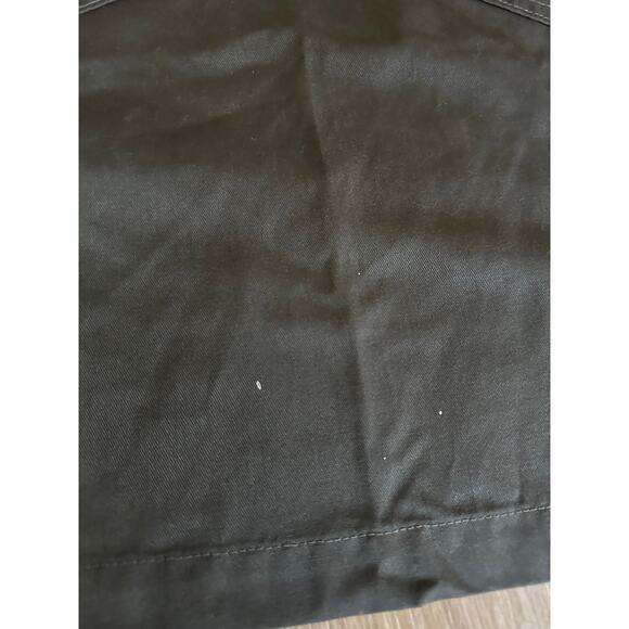 Hedley & Bennett Bistro Apron Charcoal Gray with Maroon Straps - Picture 6 of 10